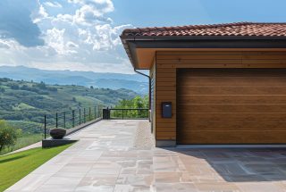 midrib-smooth-old-oak